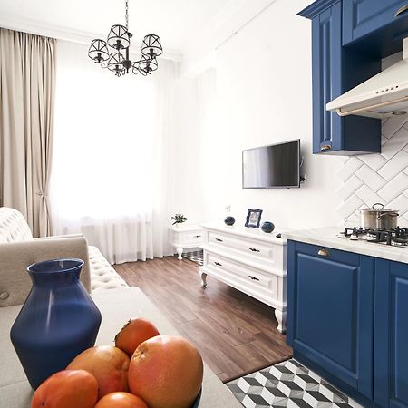 Lux Apartament На Левицького Liov Exterior foto