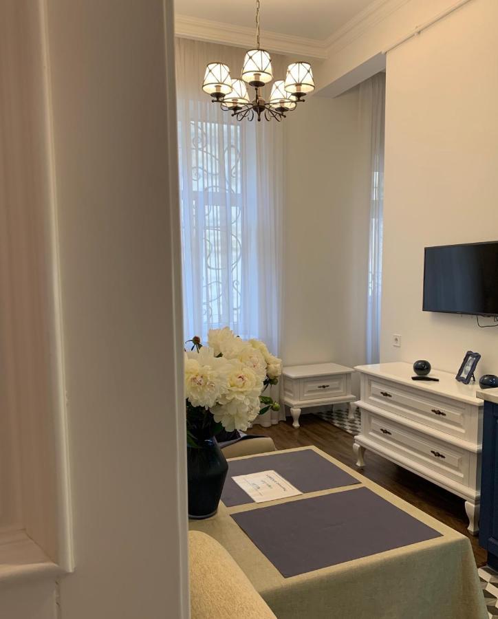 Lux Apartament На Левицького Liov Exterior foto