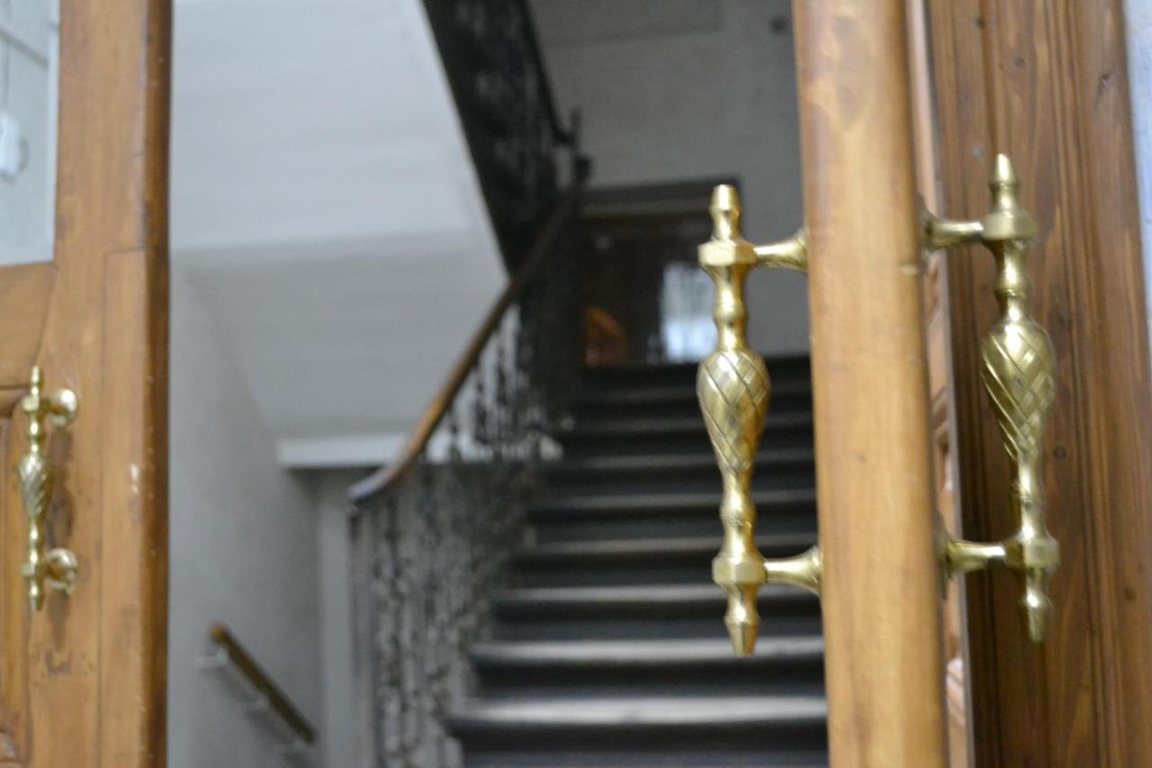 Lux Apartament На Левицького Liov Exterior foto